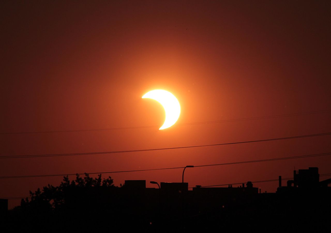 You are currently viewing Eclipse Solar: acompanhe a transmissão ao vivo que ocorre na próxima segunda, dia 14 de dezembro